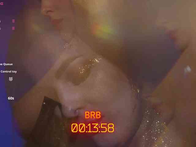 _Lady_M_ webcam