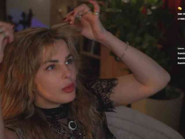 _Lady_M_ webcam