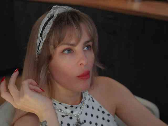 -Queen-Maria-