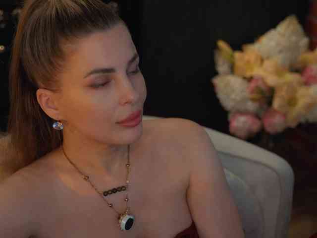_Lady_M_ webcam