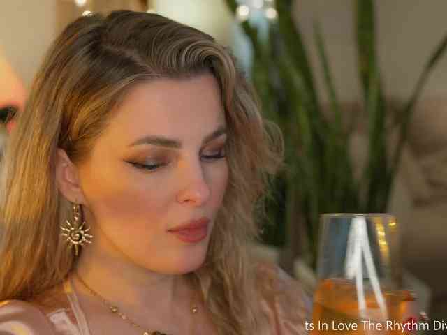 _Lady_M_ webcam