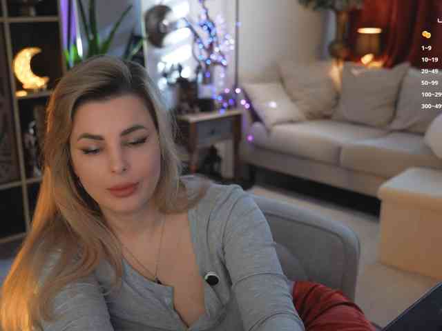Модель: _Lady_M_