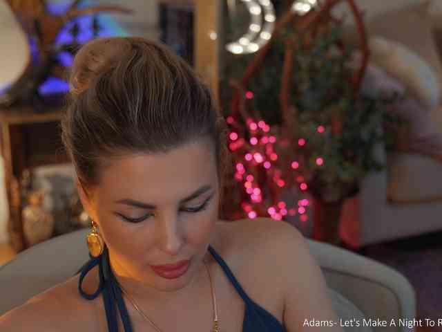 Model: _Lady_M_