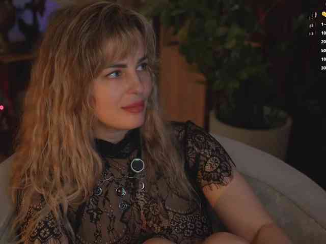 _Lady_M_ webcam