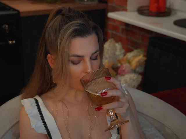_Lady_M_ webcam