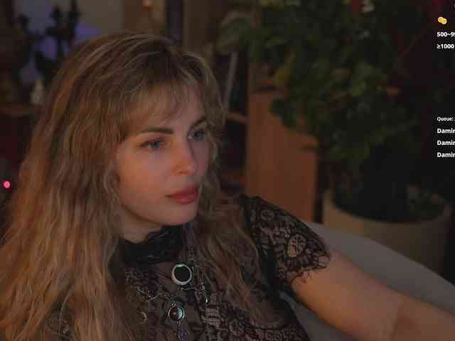 _Lady_M_ webcam