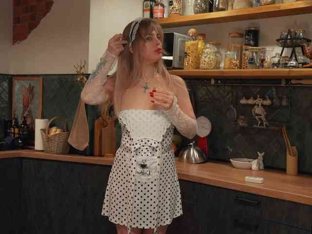 _Lady_M_ webcam
