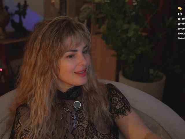 _Lady_M_ webcam