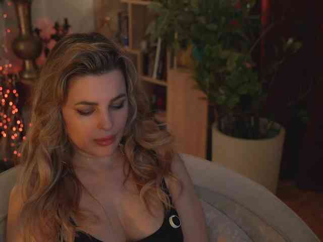 Модель: _Lady_M_
