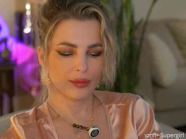 _Lady_M_ webcam