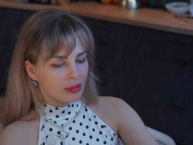 Модель: _Lady_M_