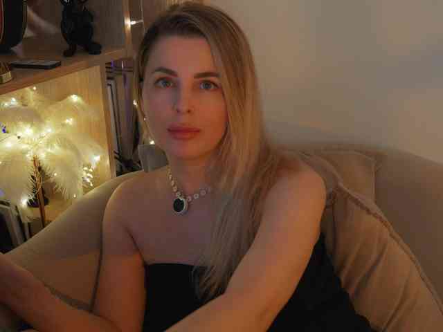 _Lady_M_ webcam