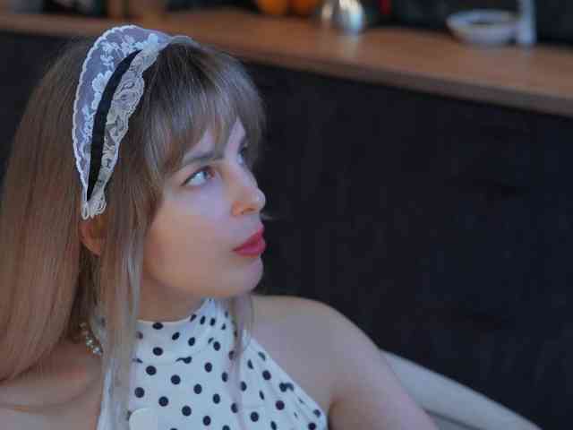 _Lady_M_ webcam
