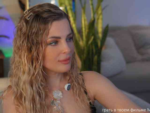 _Lady_M_ webcam