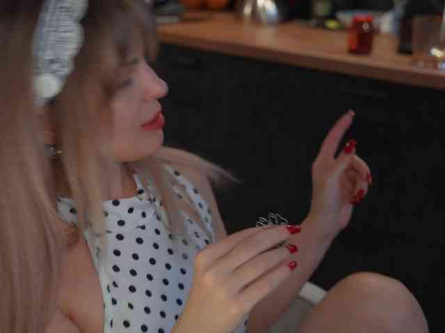 _Lady_M_ webcam