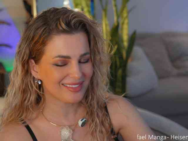 _Lady_M_ webcam