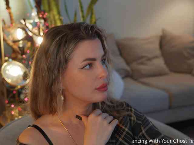 _Lady_M_ webcam