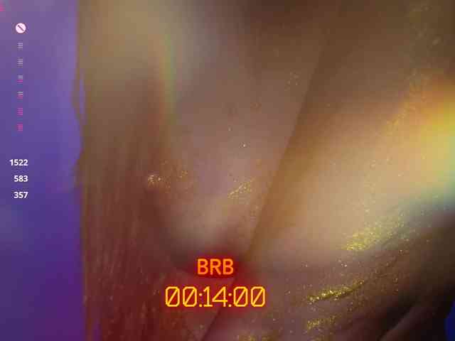 _Lady_M_ webcam
