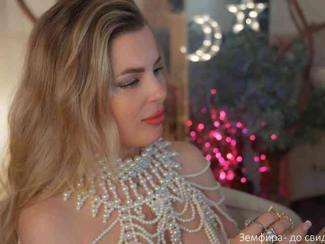 -Queen-Maria- Sex Cam Show