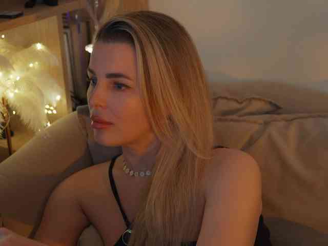 _Lady_M_ webcam