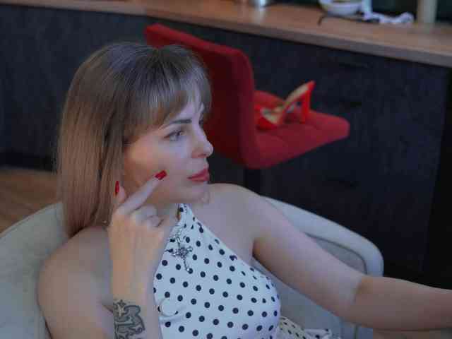 _Lady_M_ webcam