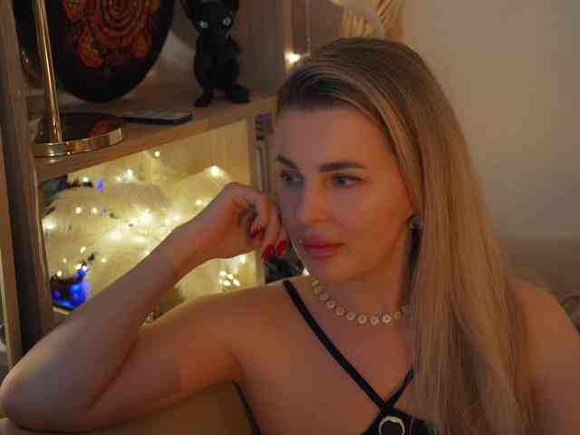 _Lady_M_ webcam