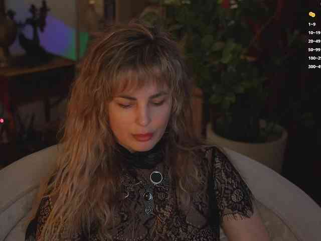 _Lady_M_ webcam