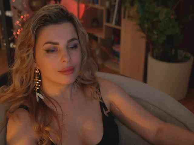 -Queen-Maria-