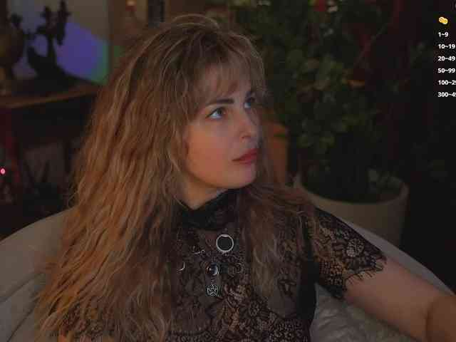 _Lady_M_ webcam