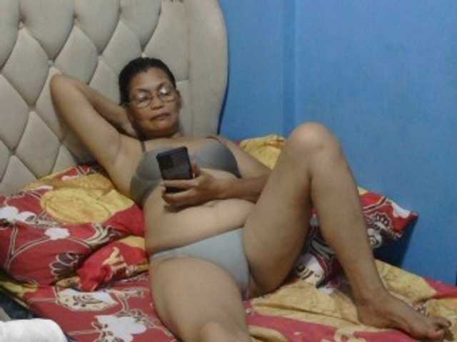 hOtGranny4u