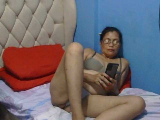 hOtGranny4u