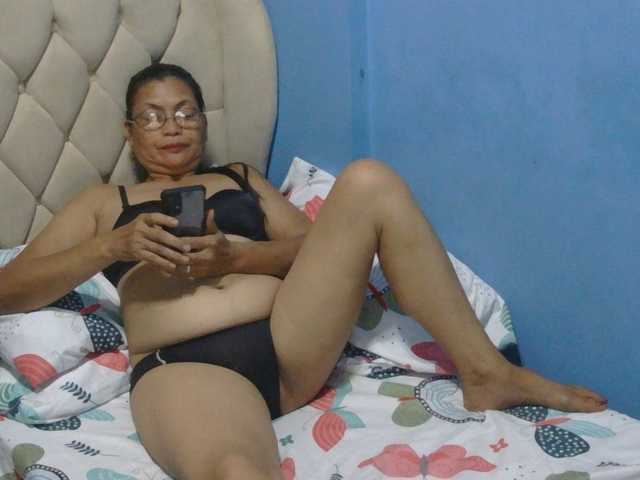 hOtGranny4u