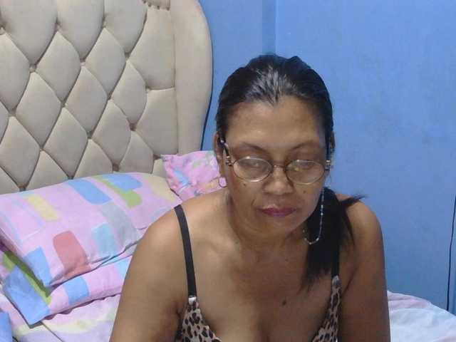 hOtGranny4u webcam