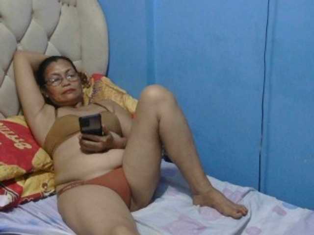 hOtGranny4u