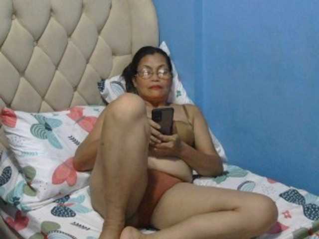 hOtGranny4u