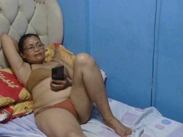 hOtGranny4u
