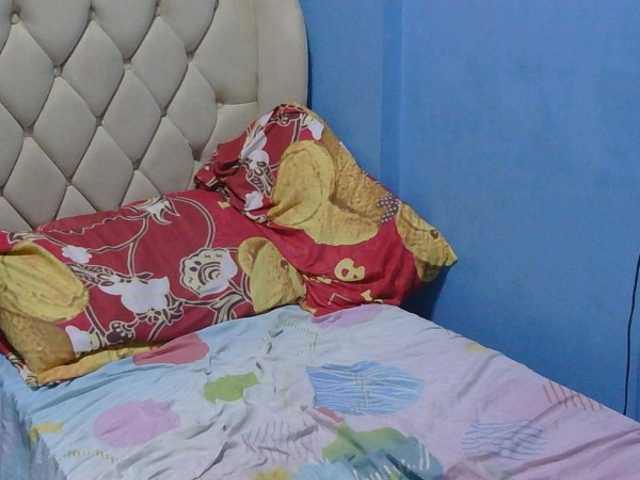 hOtGranny4u live cam on BongaCams