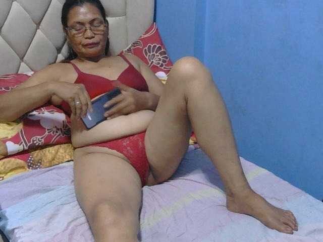 hOtGranny4u