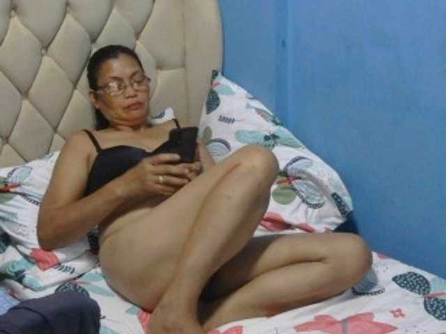 hOtGranny4u