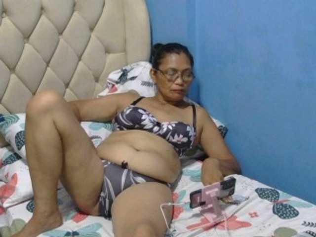 hOtGranny4u