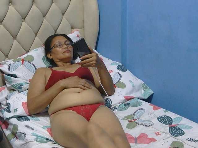 hOtGranny4u