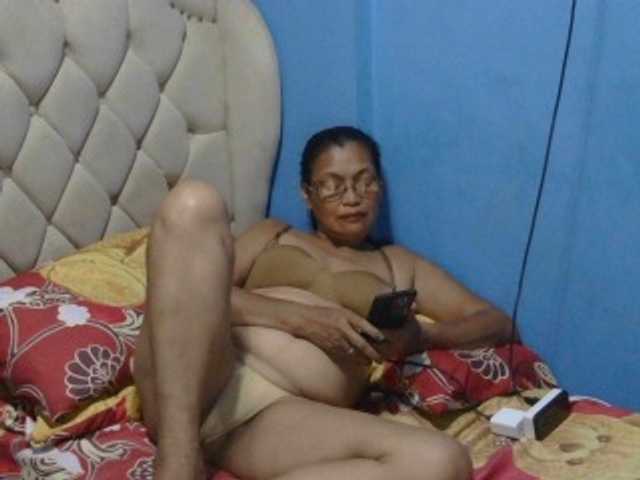 hOtGranny4u