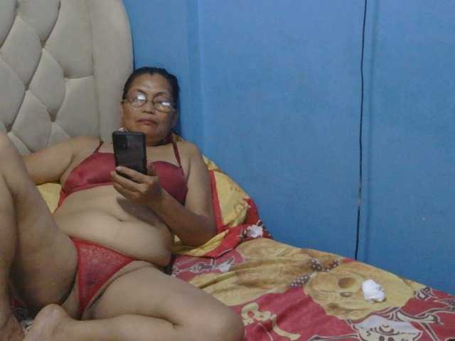 hOtGranny4u