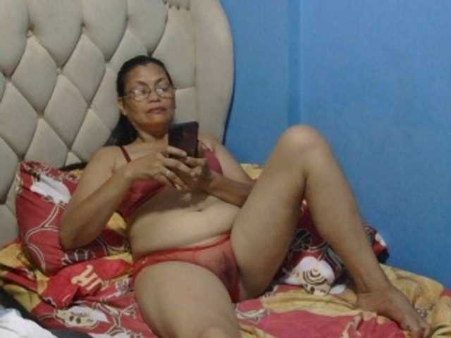 hOtGranny4u