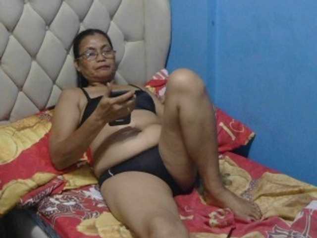 hOtGranny4u