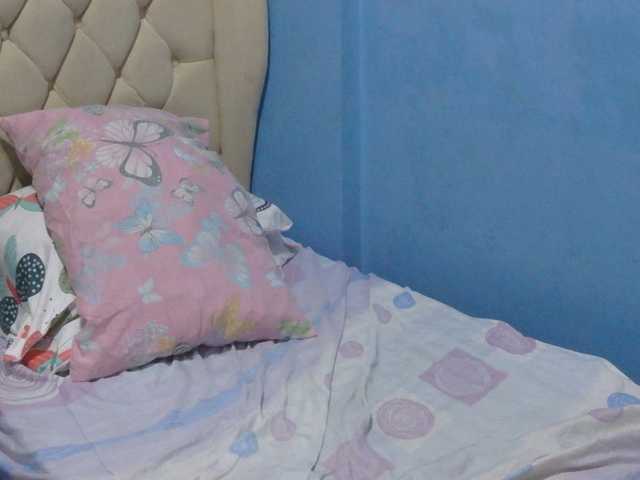 hOtGranny4u live cam on BongaCams