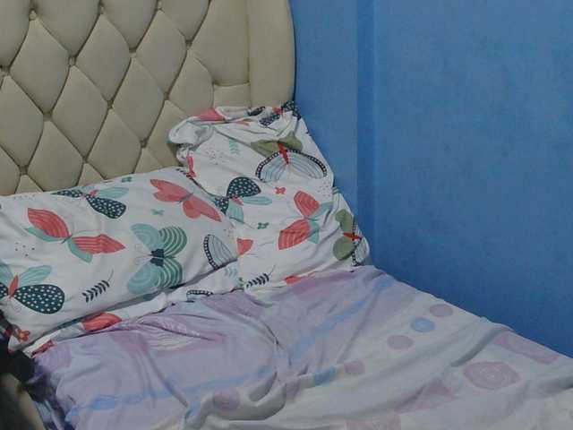 hOtGranny4u live cam on BongaCams