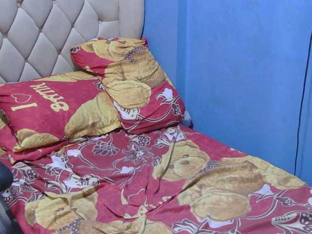 hOtGranny4u's BongaCams show and profile