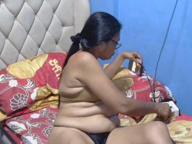 hOtGranny4u
