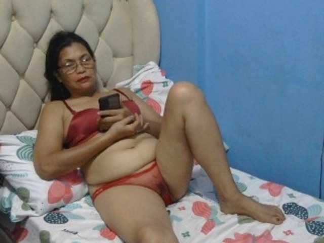 hOtGranny4u